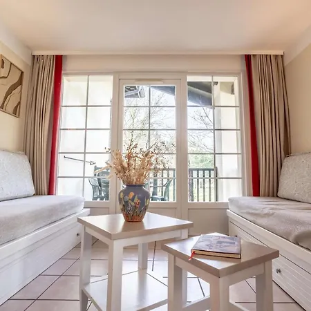 Apartment L'esquirou, Proche Du Lac, Avec Piscine Biscarrosse